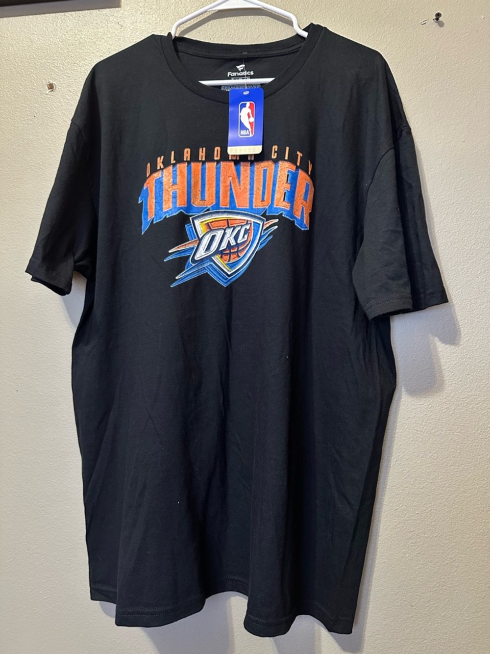 Fanatics Oklahoma City Thunder OKC Distressed Logo T-Shirt Size XL